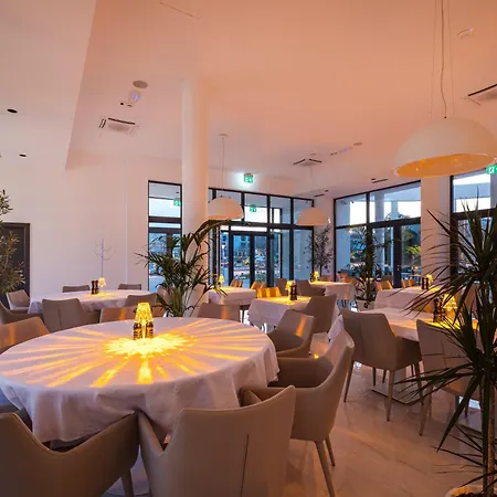 Miramare 4* Zara