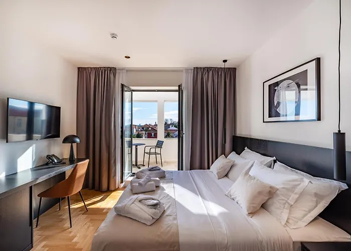 Miramare Отель 4*