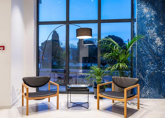 Отель Miramare 4*