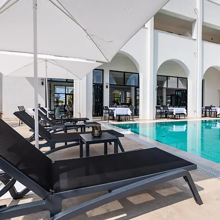 Miramare 4* ザダル