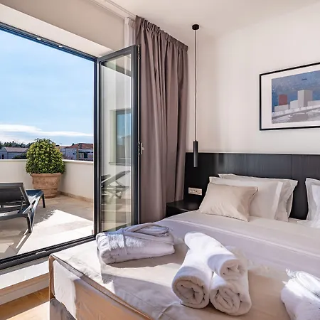 Miramare 4* ザダル